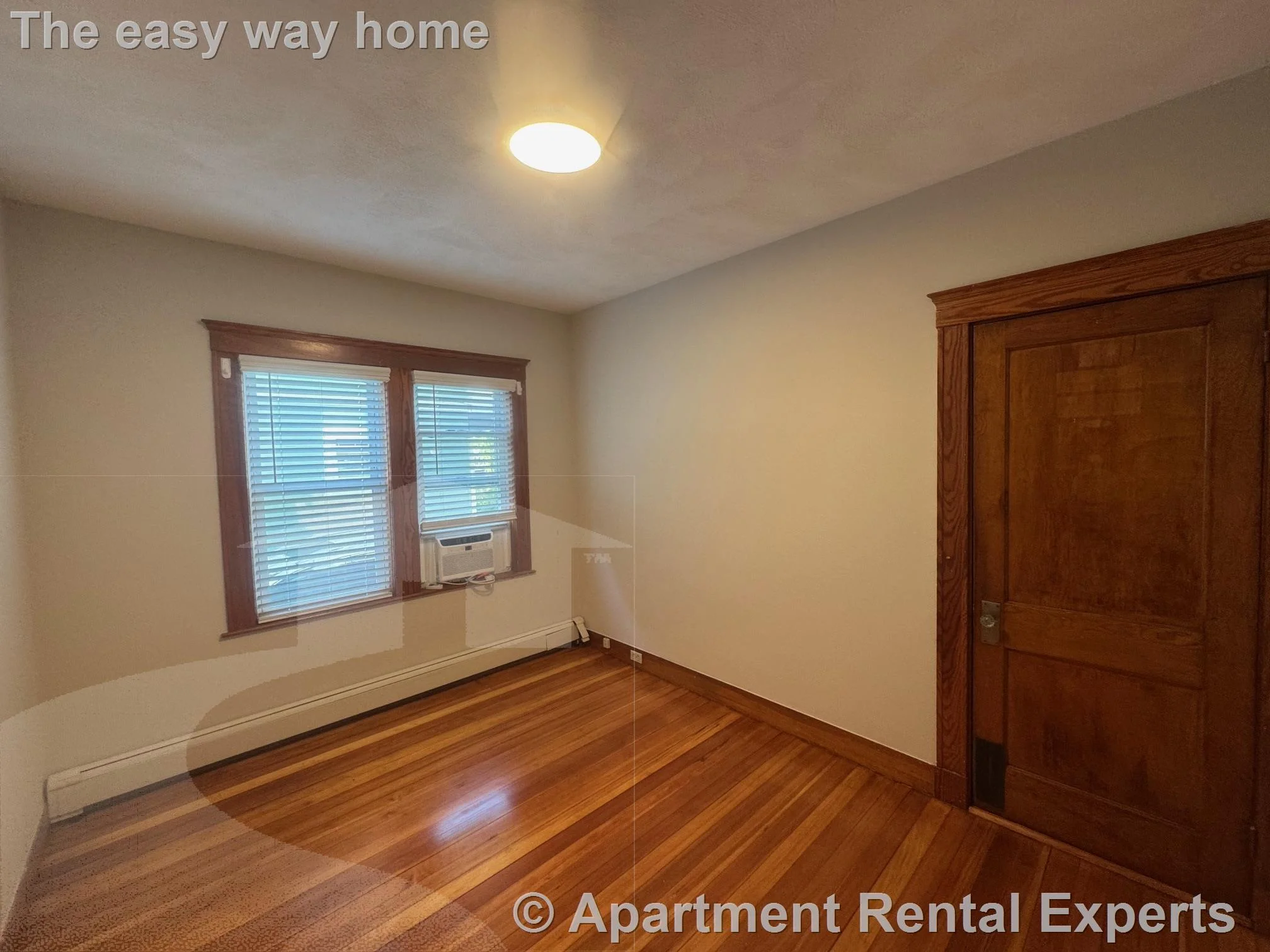 29 Frederick Ave, Tufts