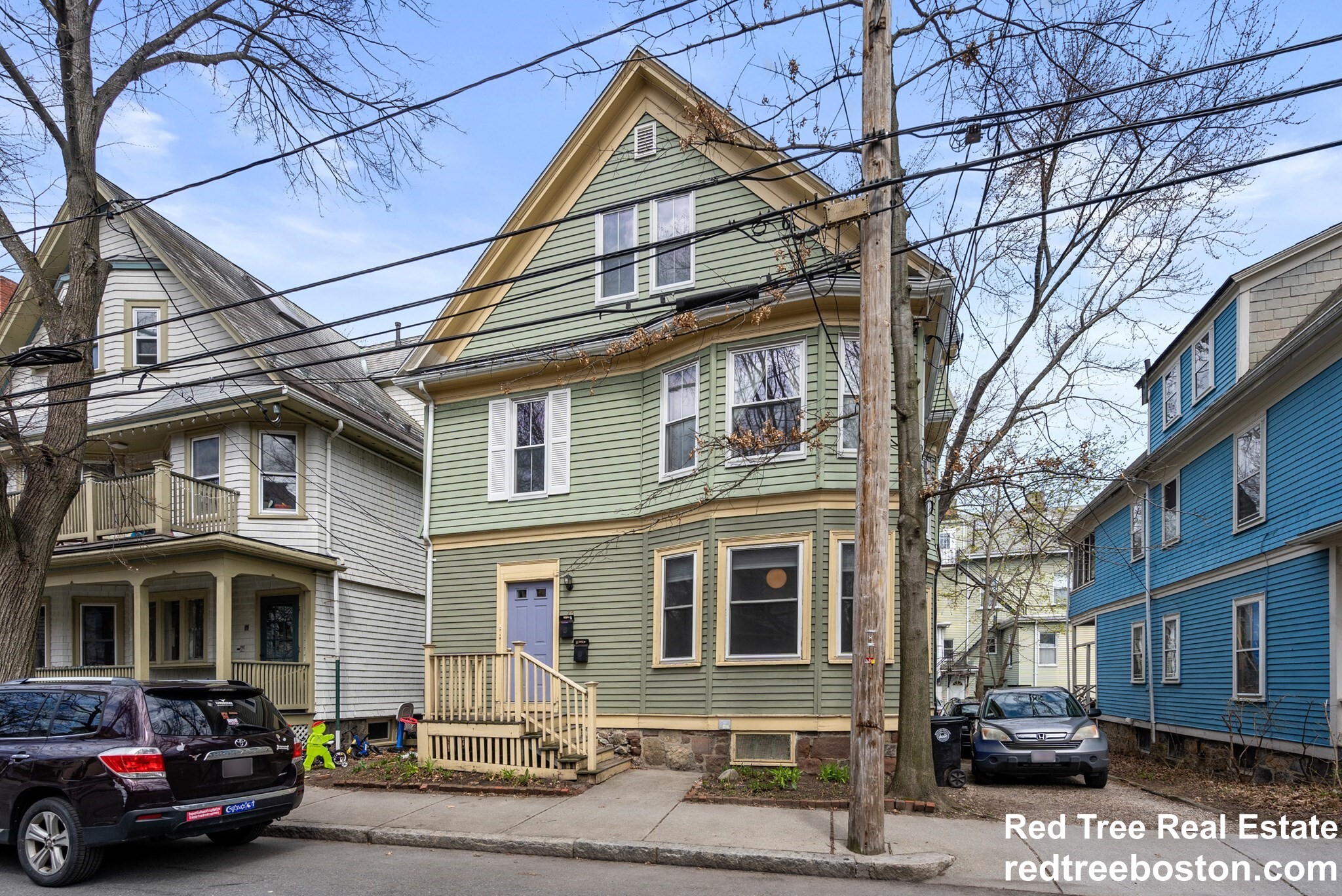 75 Brook St, Brookline Village