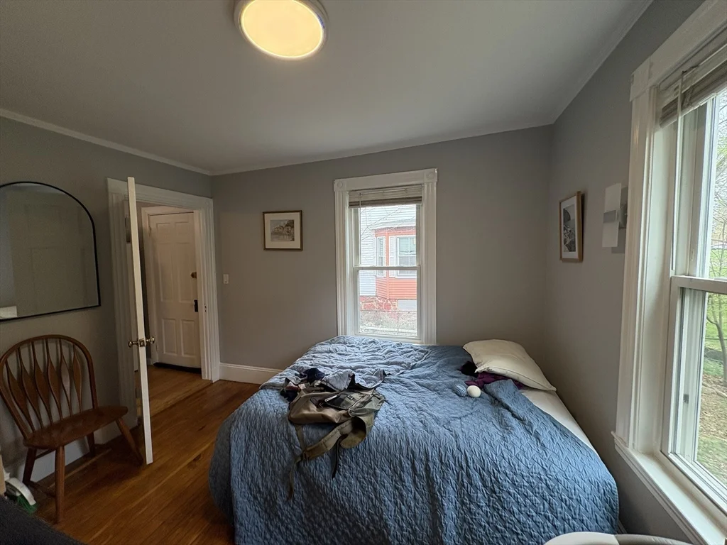 2 Willow Ter, Newton