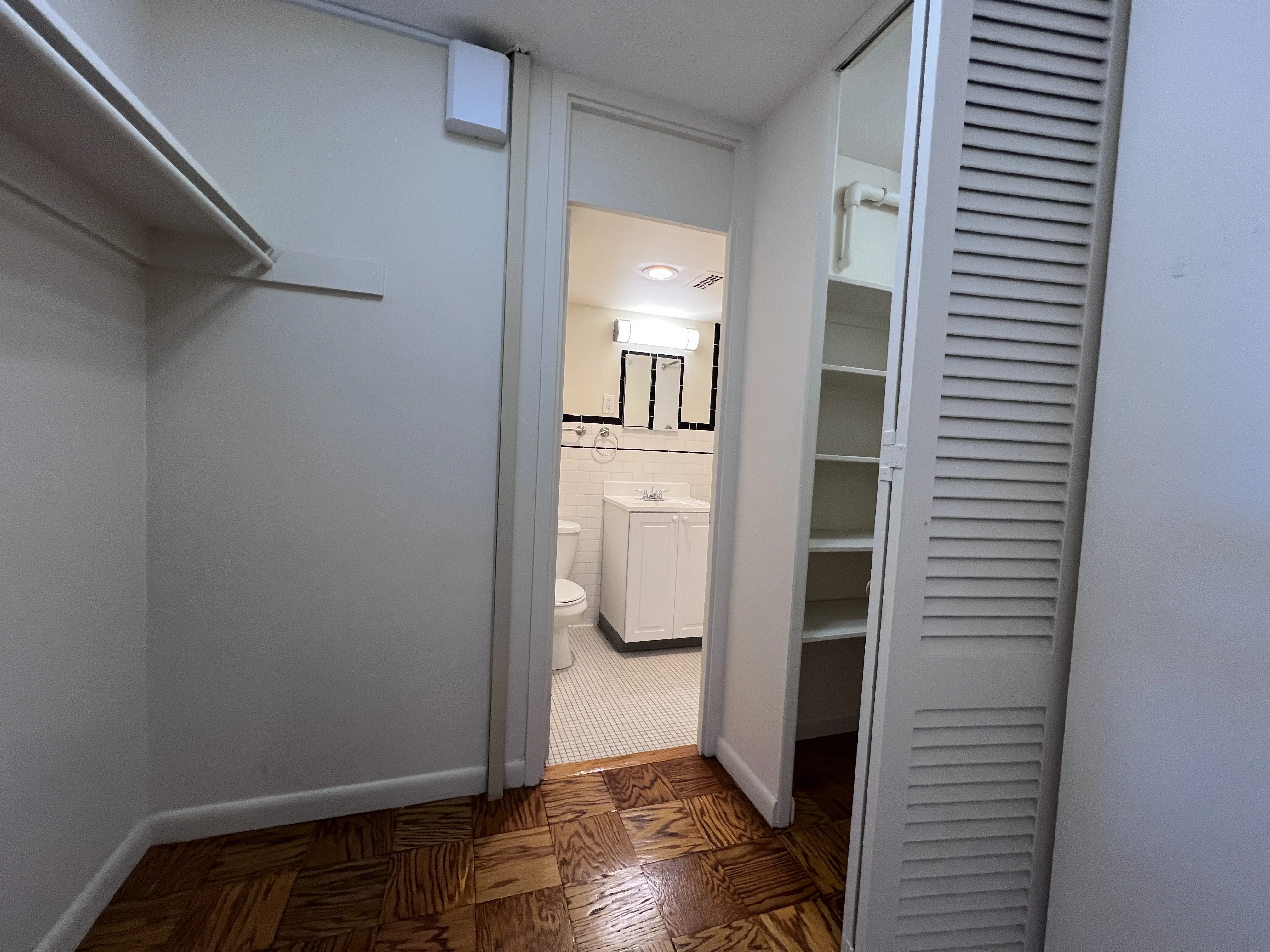 101 Monmouth St, Longwood