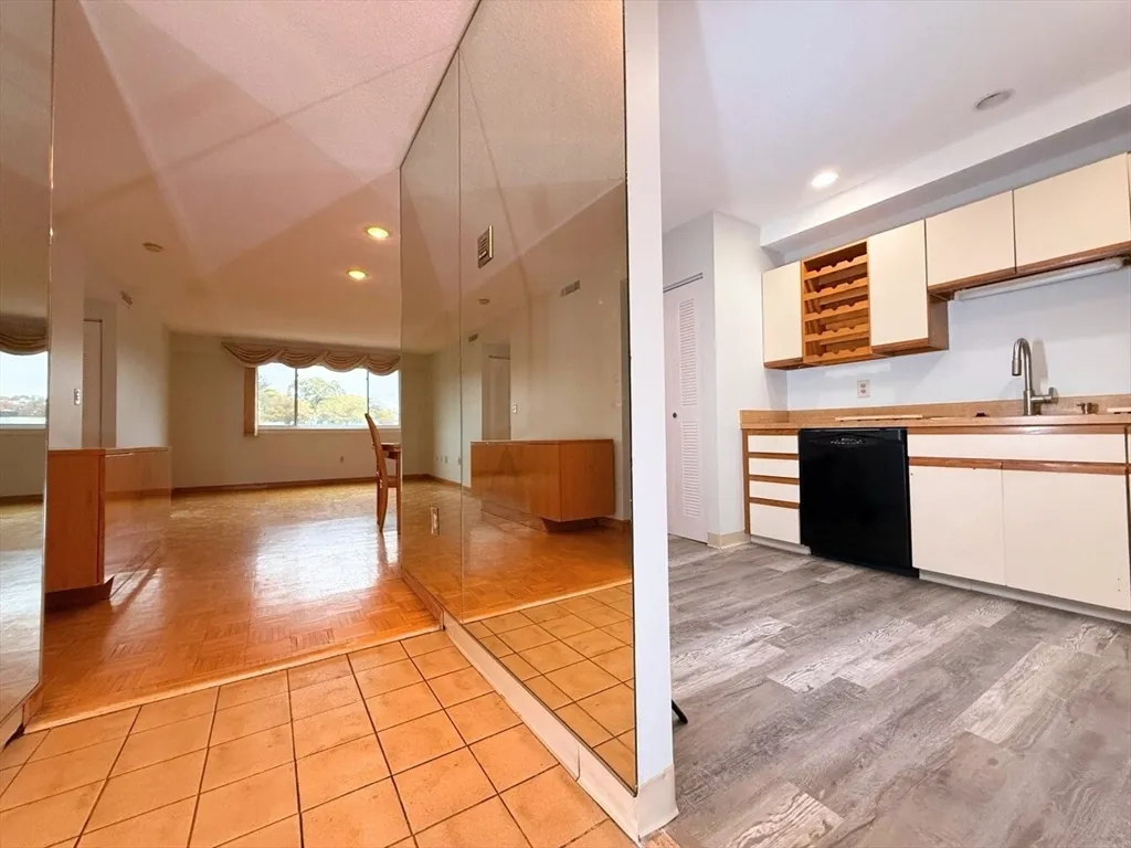 1850 Beacon St, Corey Hill