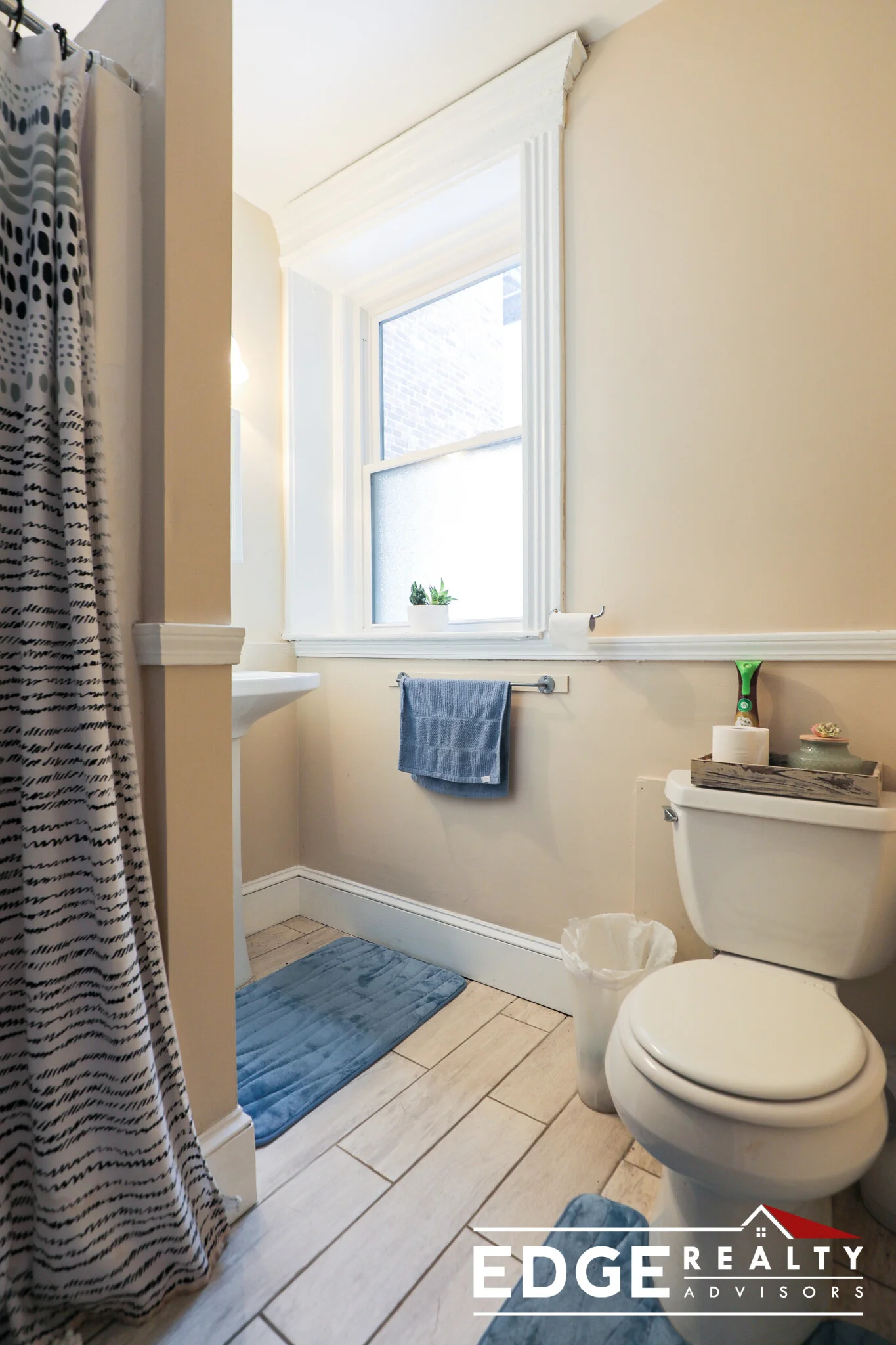 1715 Commonwealth Ave, Brighton