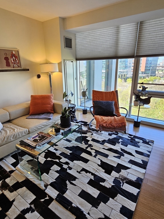 2 Earhart St, Cambridge