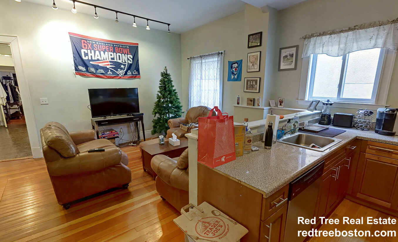 358 Broadway, Winter Hill