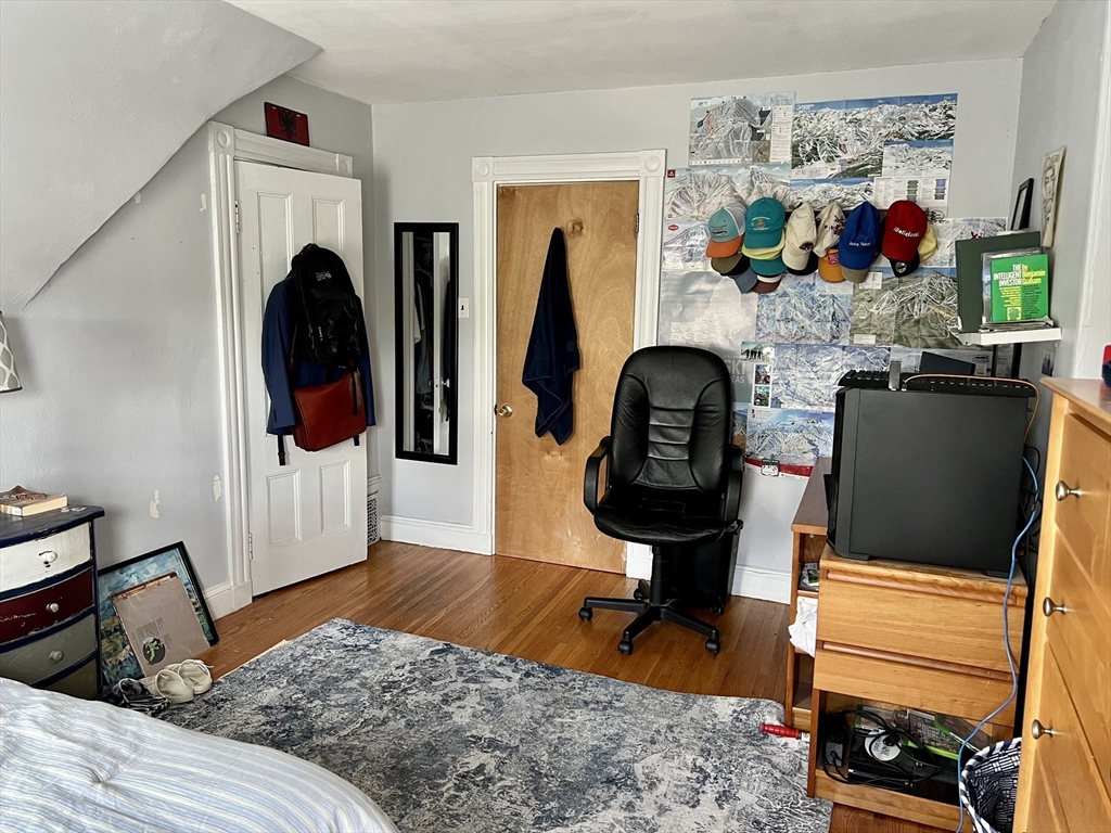 33-35 Rogers Ave, Somerville