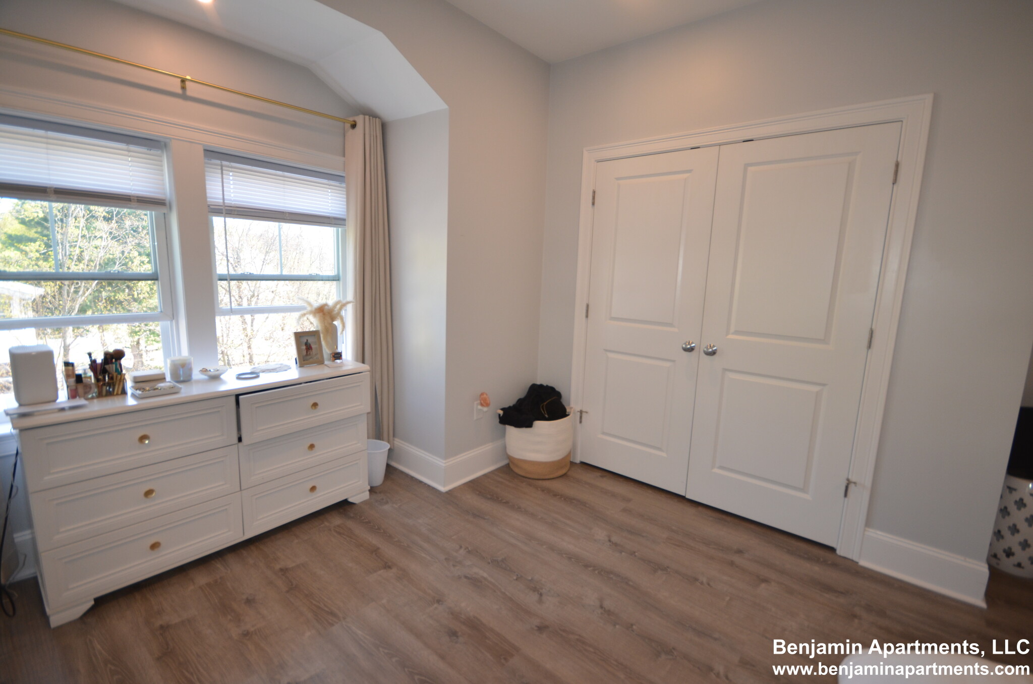 120 Kenrick St, Oak Square