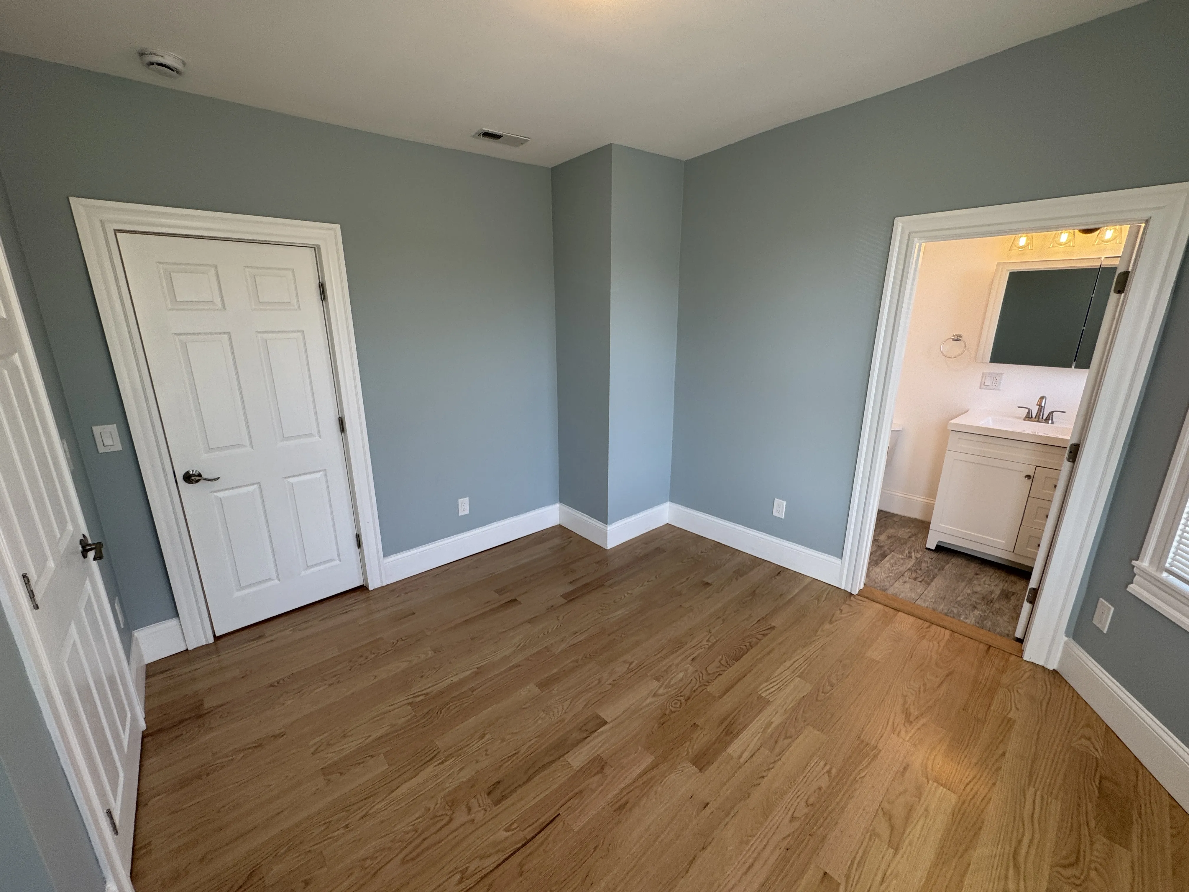 29 Cameron Ave, Teele Square