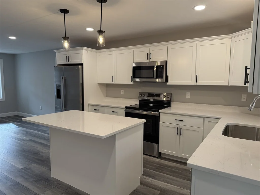 19 Kashmir's Way, Middleboro
