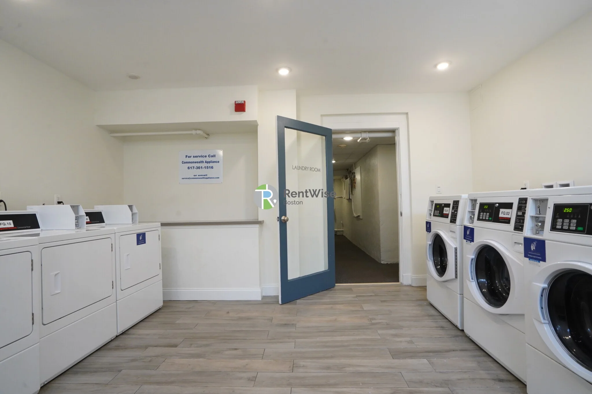 230 Walnut St, Newtonville