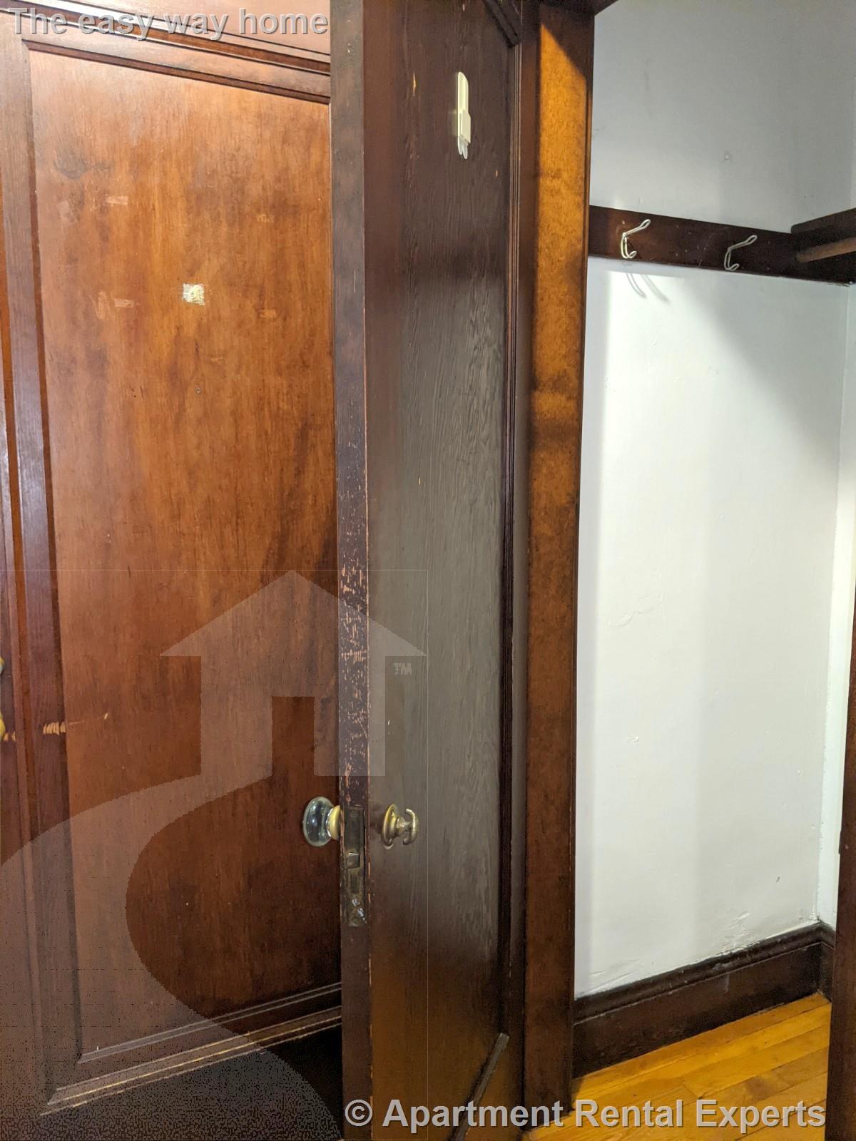 119 College Ave, Davis Square