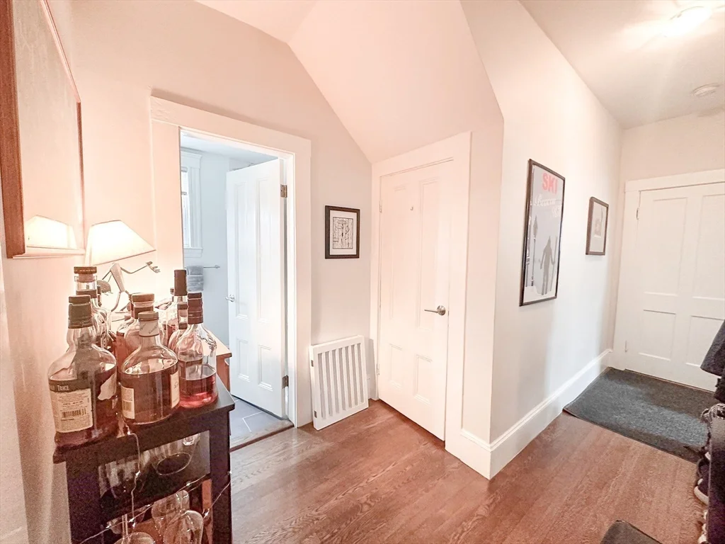 35 Hillock St, Roslindale