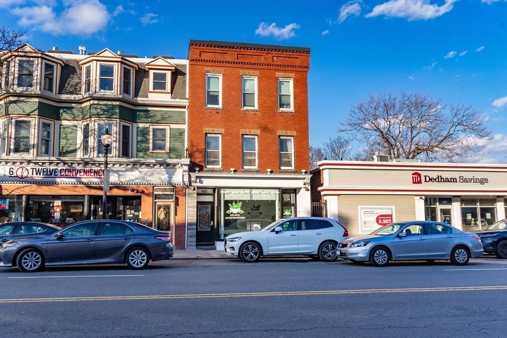 632 E Broadway, South Boston