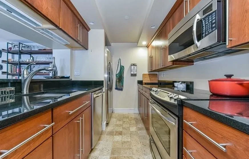 63 Pinckney St, East Somerville