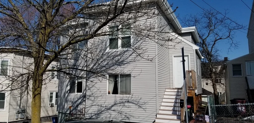 136 Walnut Ave, Revere