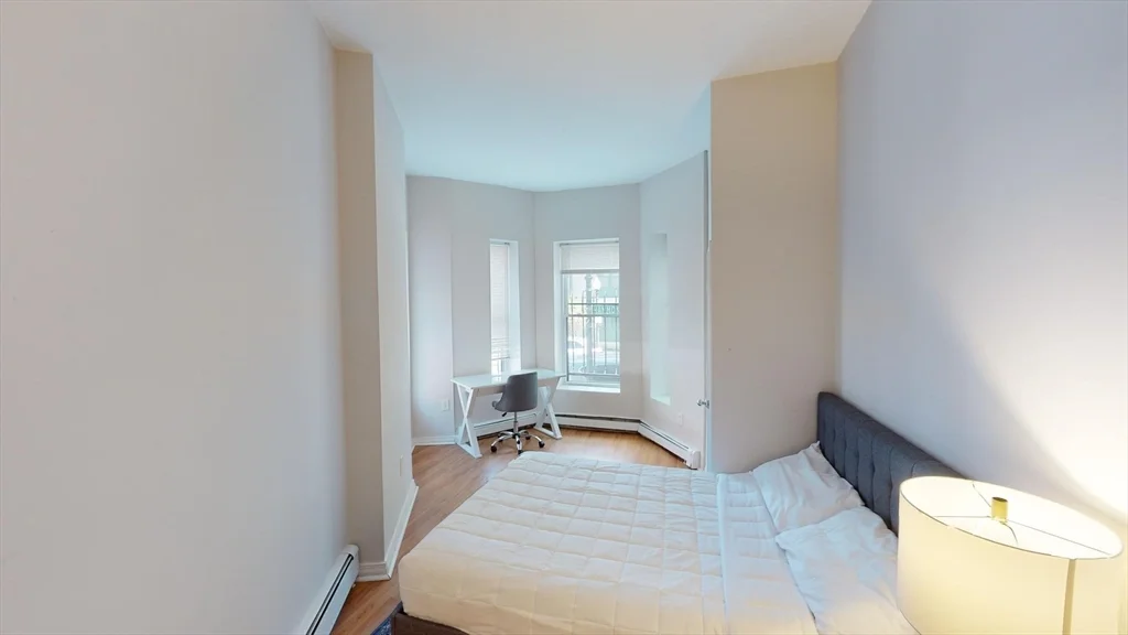 96 Hammond St, South End