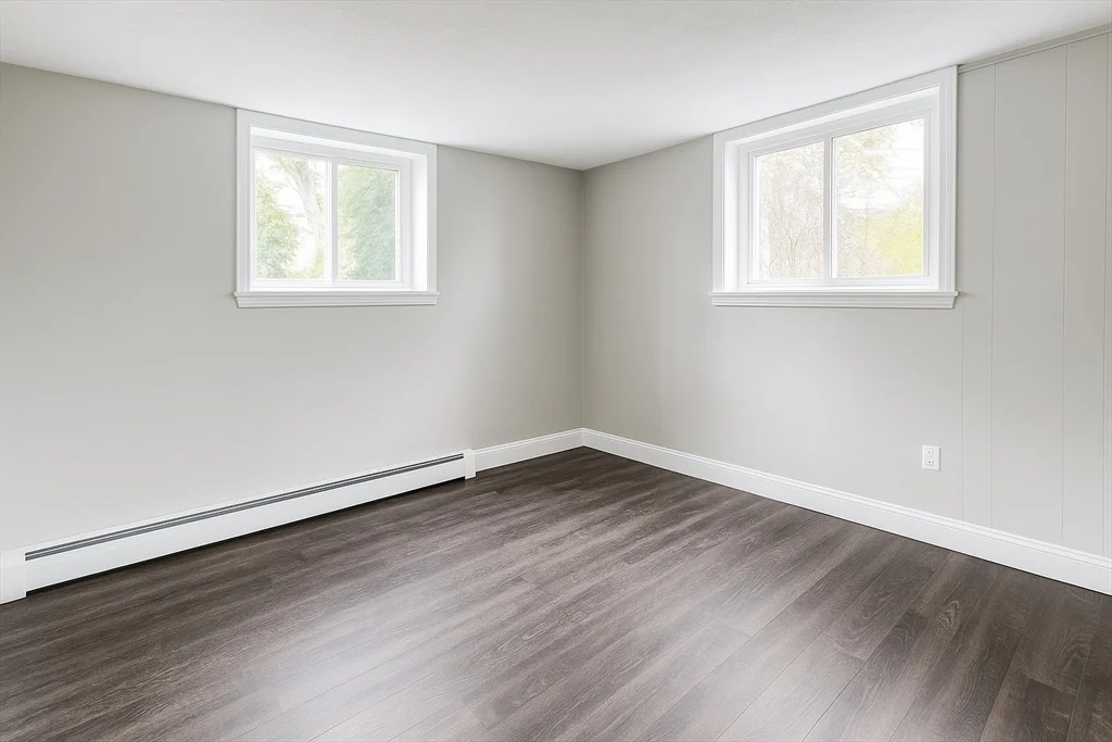 8 Bryon Rd ,, Chestnut Hill