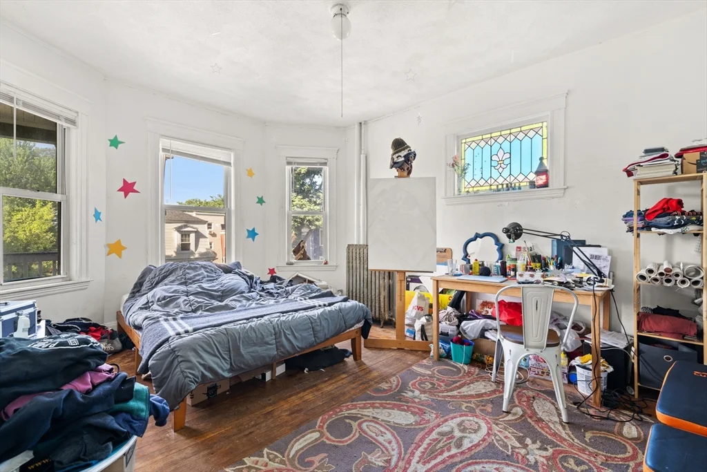 427 Medford St, Winter Hill