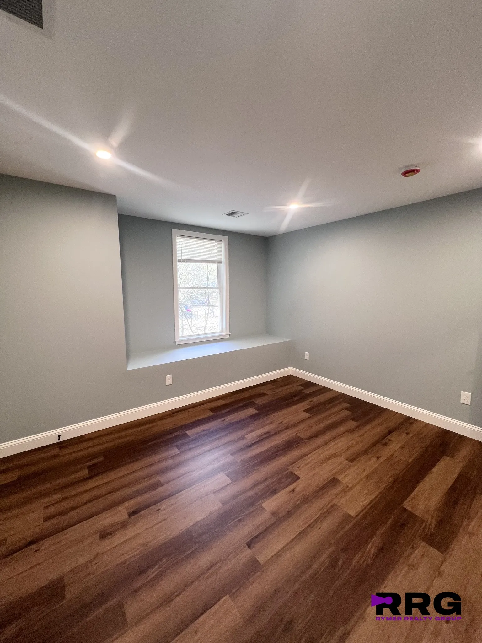 19 Sawyer Ave, Dorchester