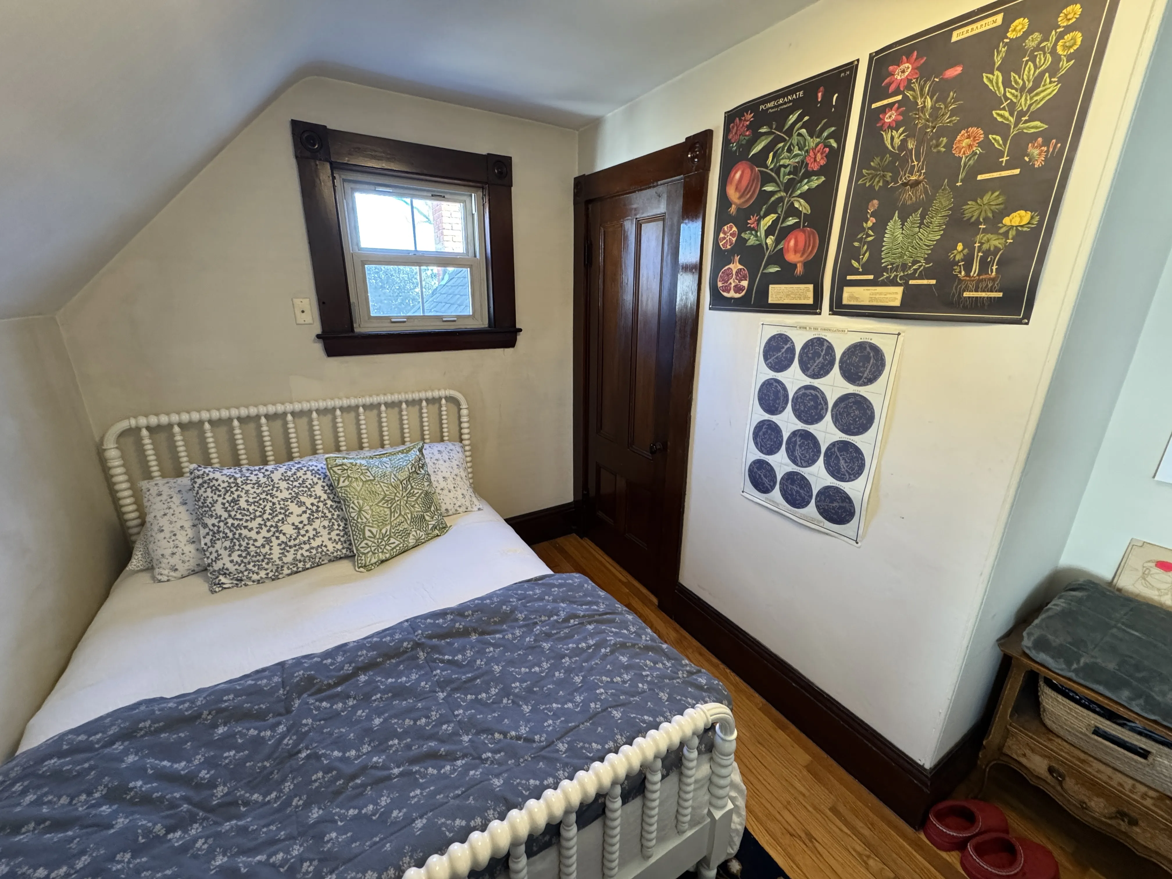 211 Holland St, Teele Square