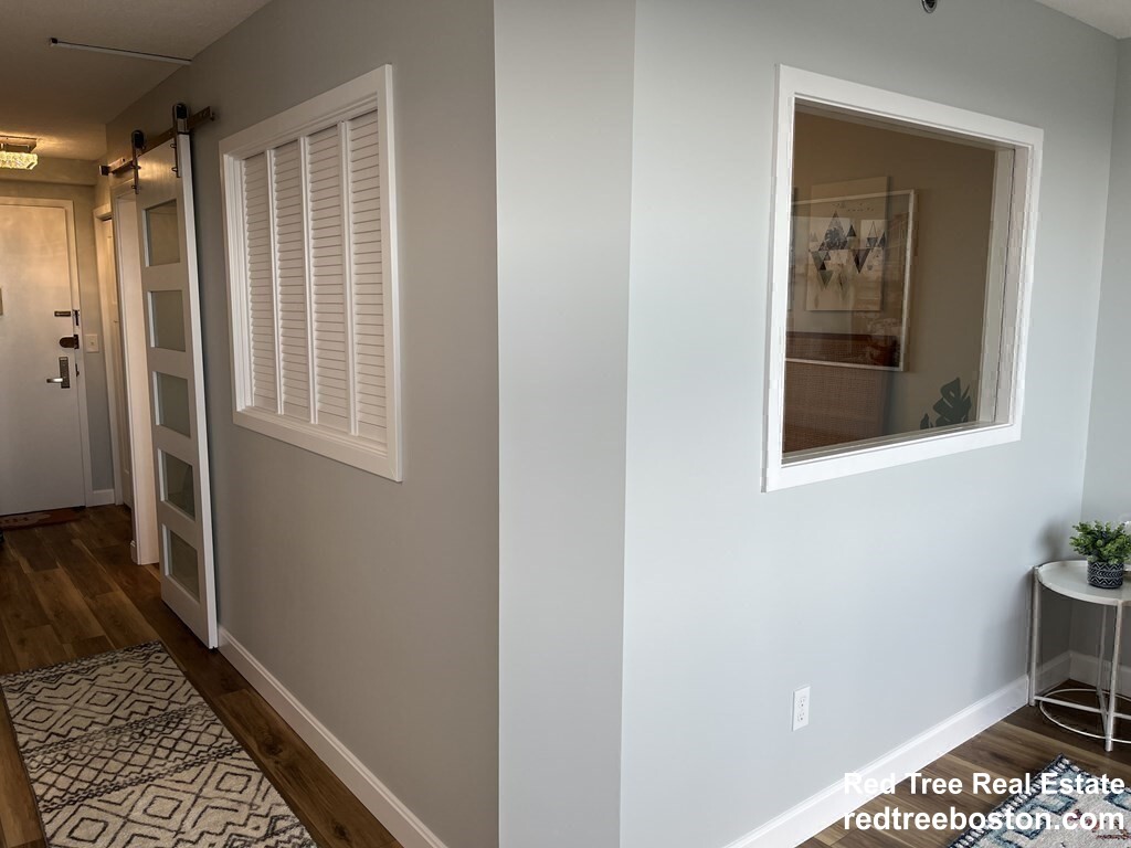 151 Tremont St, Midtown