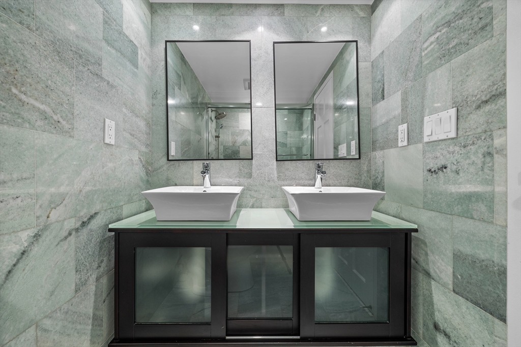 50-56 Broadlawn Park, Boston