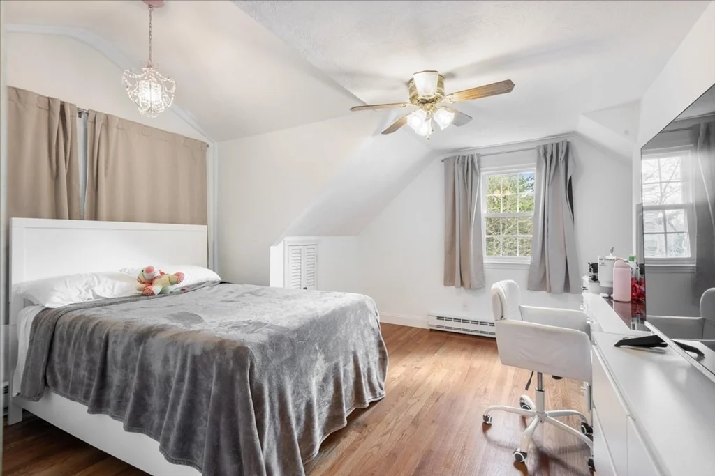 11 Gay St, Needham