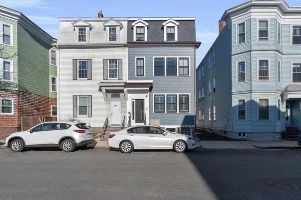 708 E 6th St, South Boston