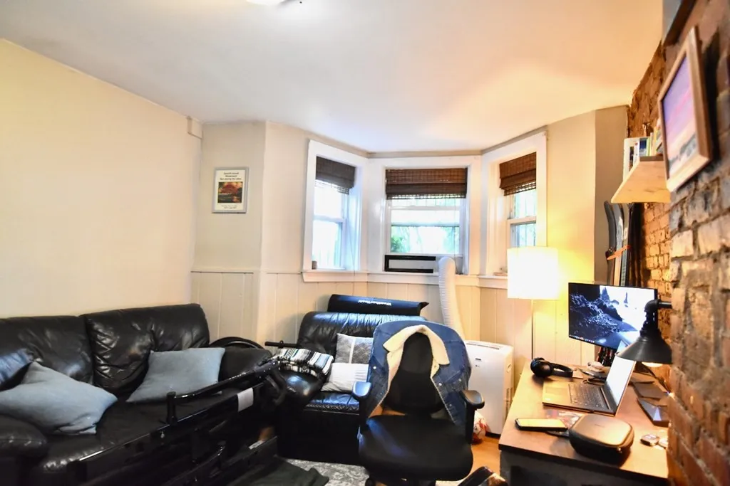 17 Savin Hill Ave, Dorchester