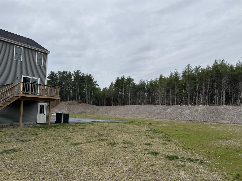 5 Pauline Way, Lakeville