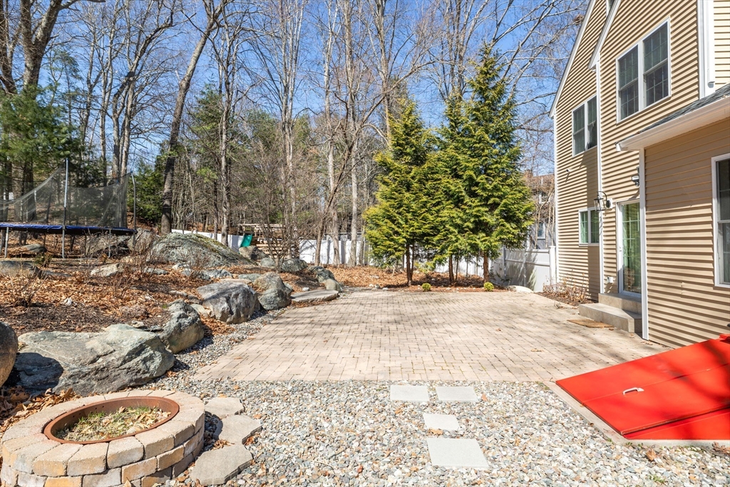 60 Shufelt Rd, South Walpole