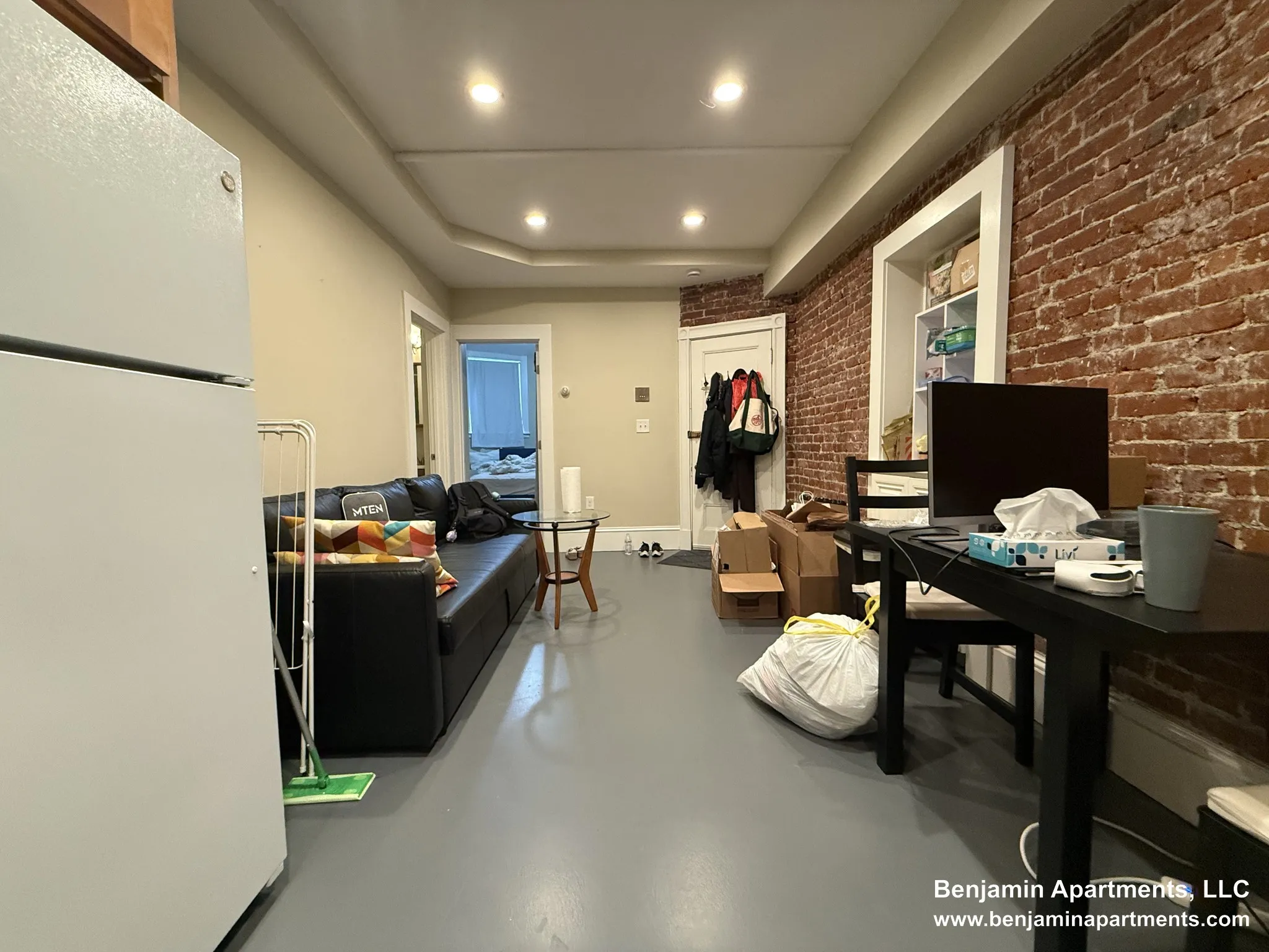 36 High St, Brookline