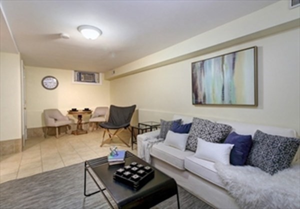 120 D St, South Boston