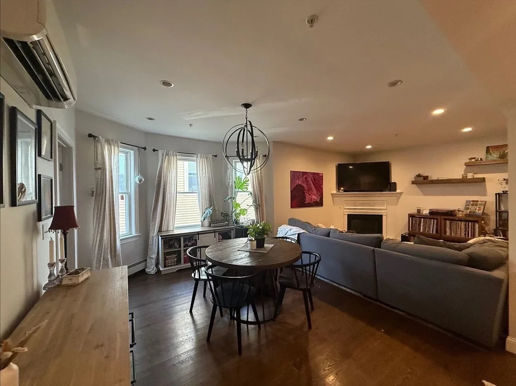 465 Ashmont, Dorchester