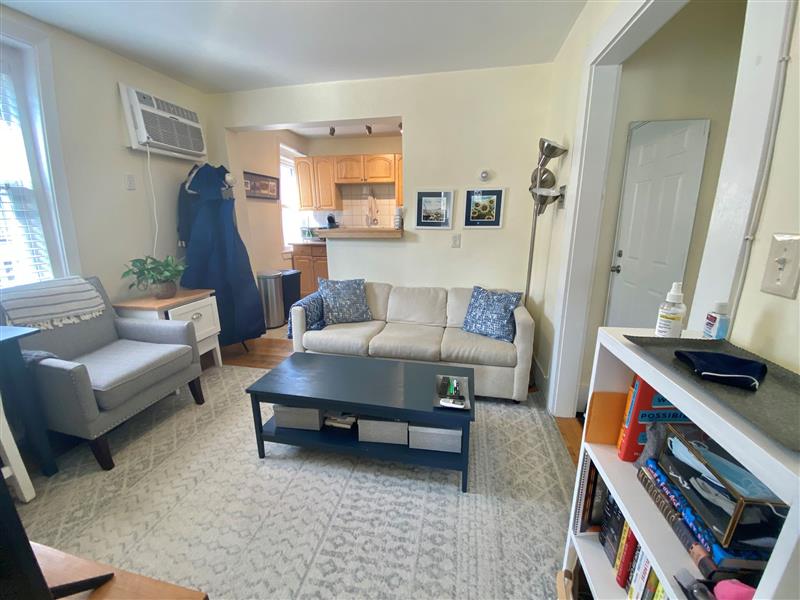 375 Western Ave, Riverside