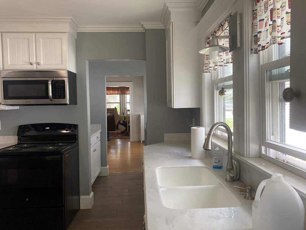 519 Belmont St, Belmont