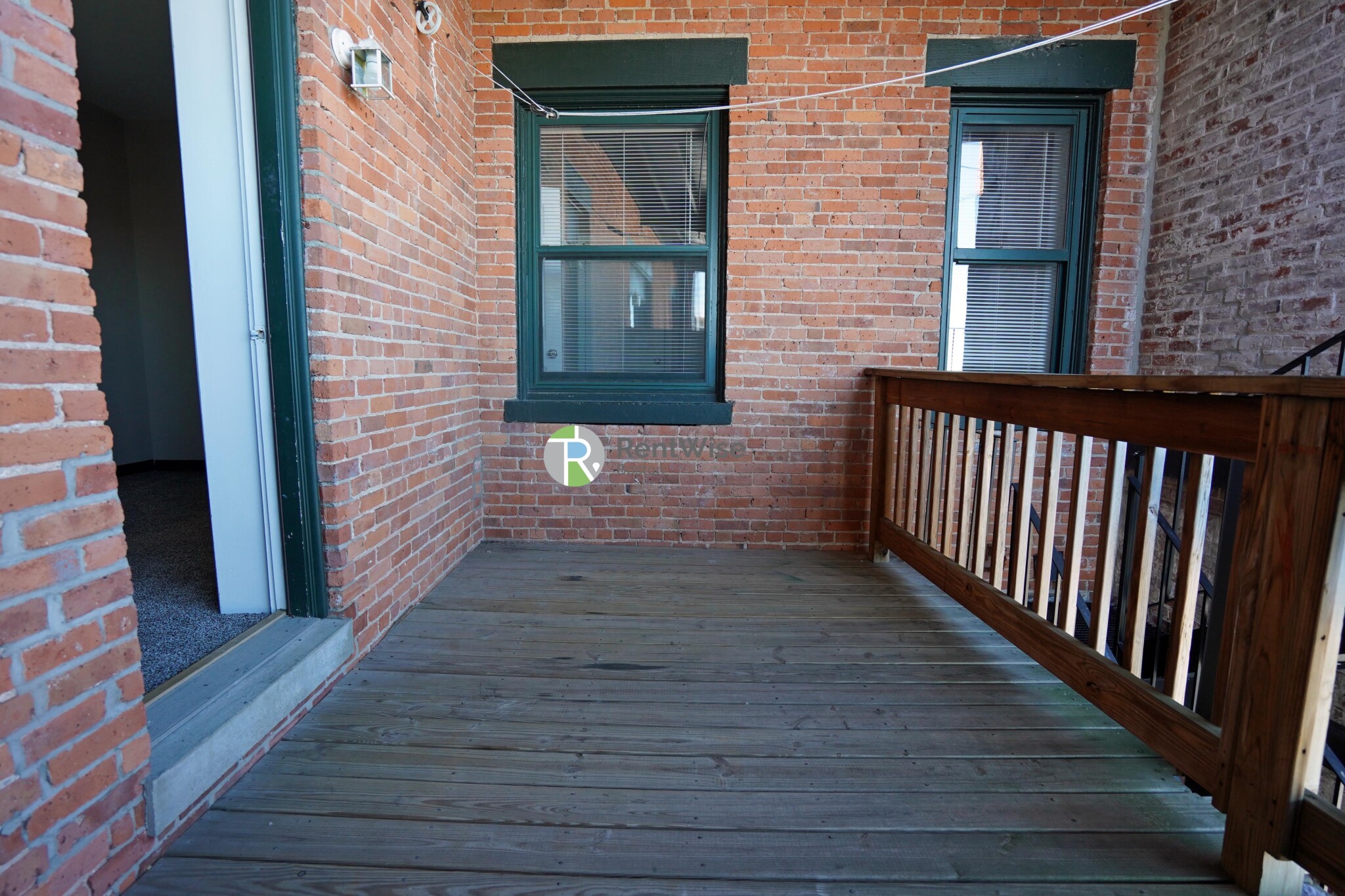 365 Washington St, Brighton