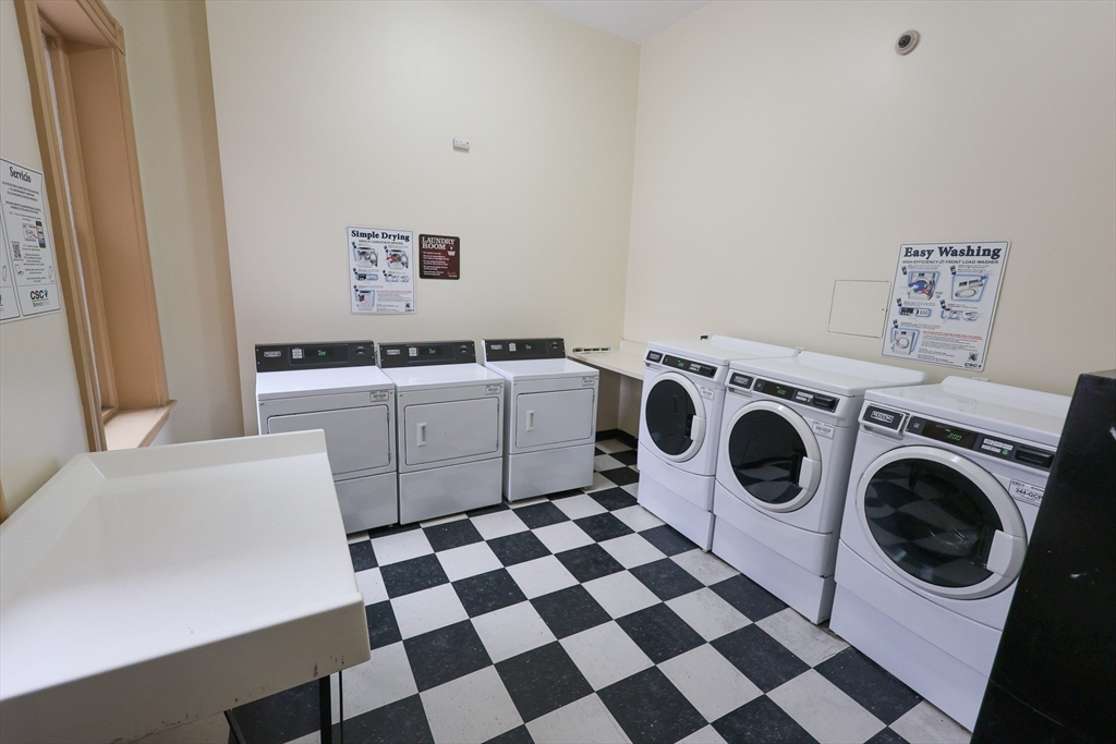 706 Huntington Ave, Mission Hill