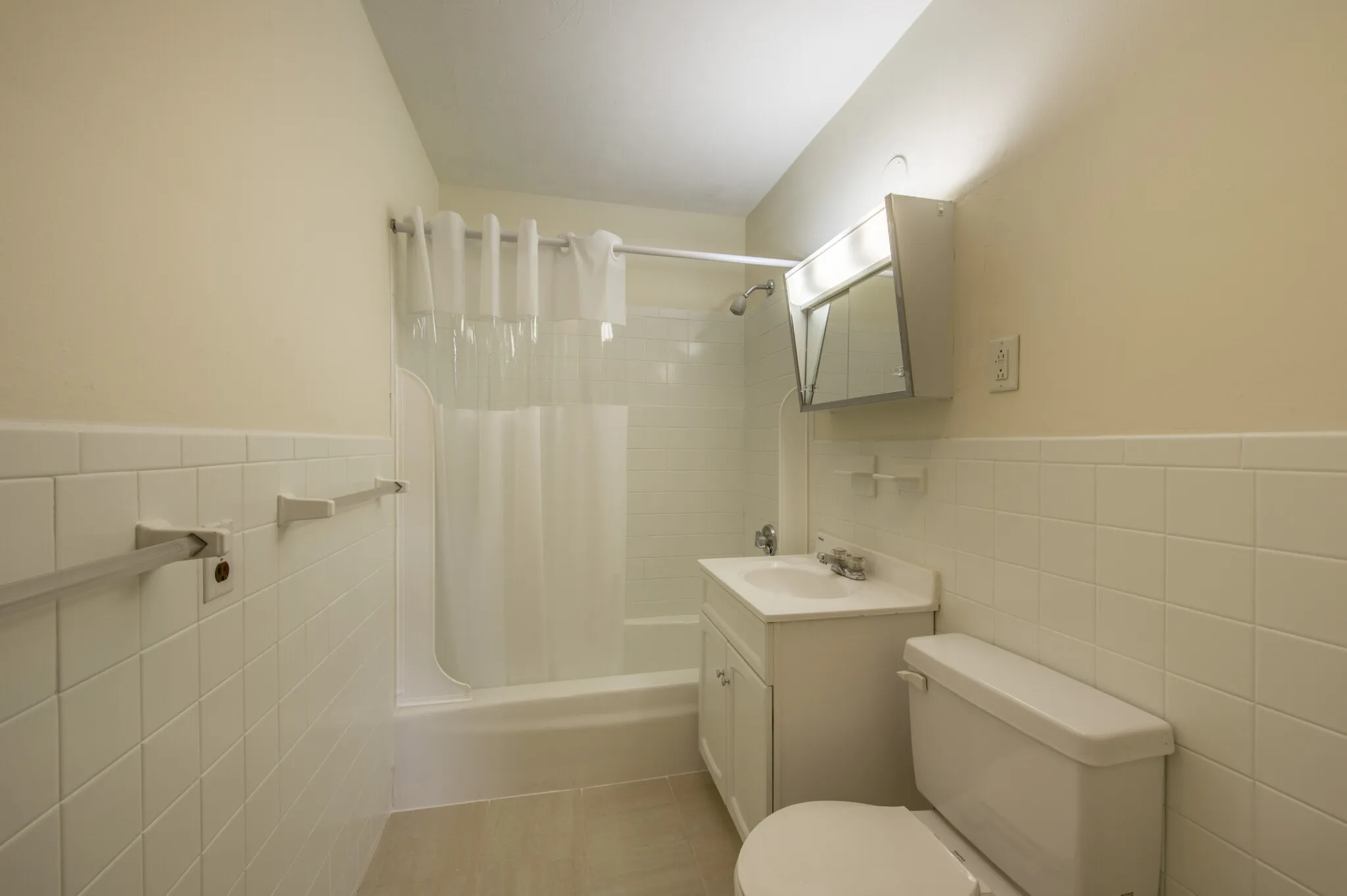 75 Gardner St, Allston