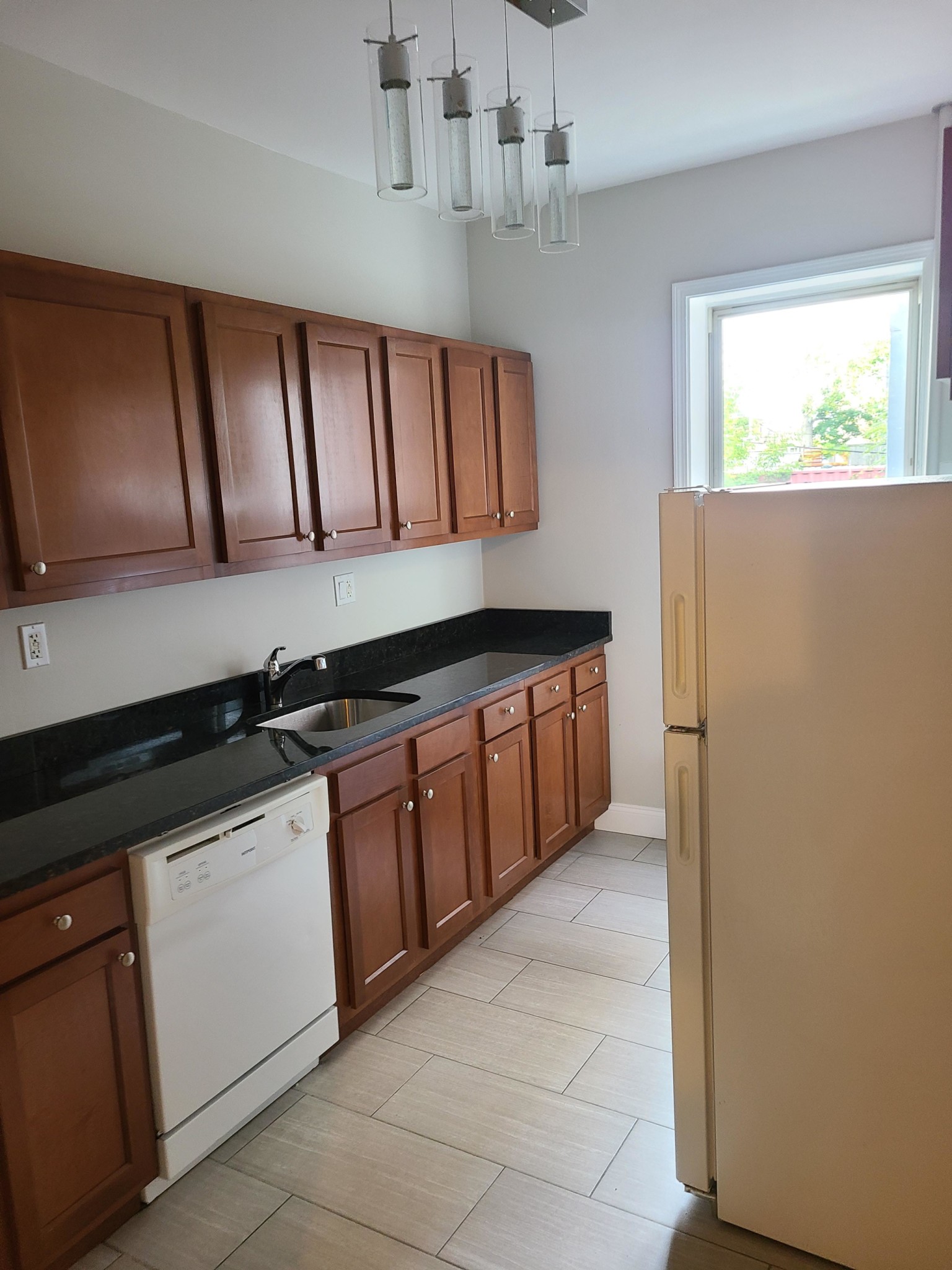 8 Farrington Ave, Allston