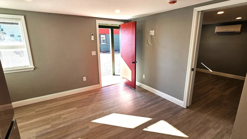 825 Scenic Hwy, Bourne