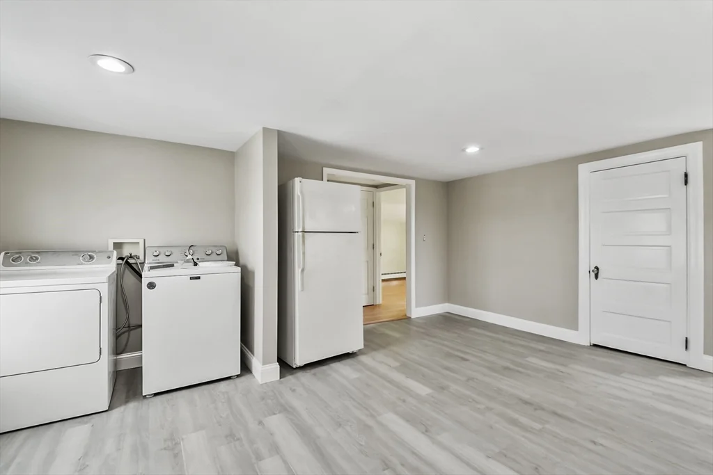 515 Winthrop St, Rehoboth