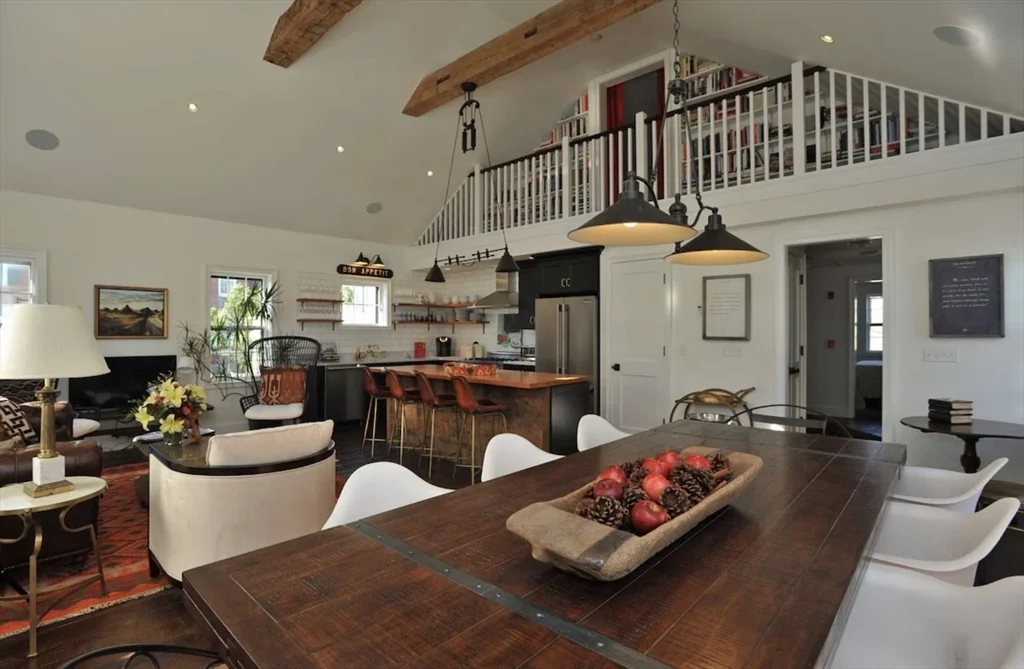 25 Broad St, Nantucket