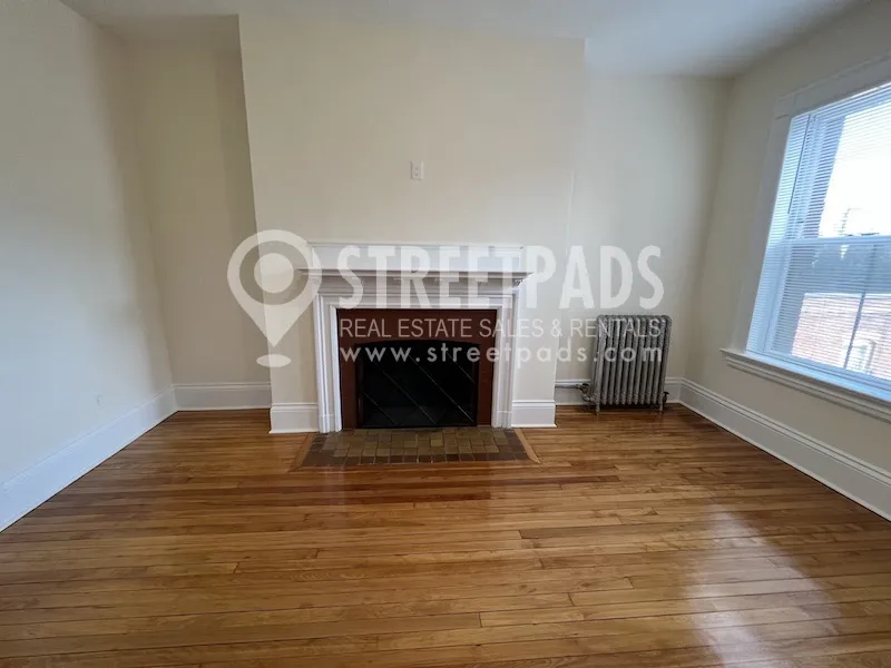 2 Ware St, Mid-Cambridge