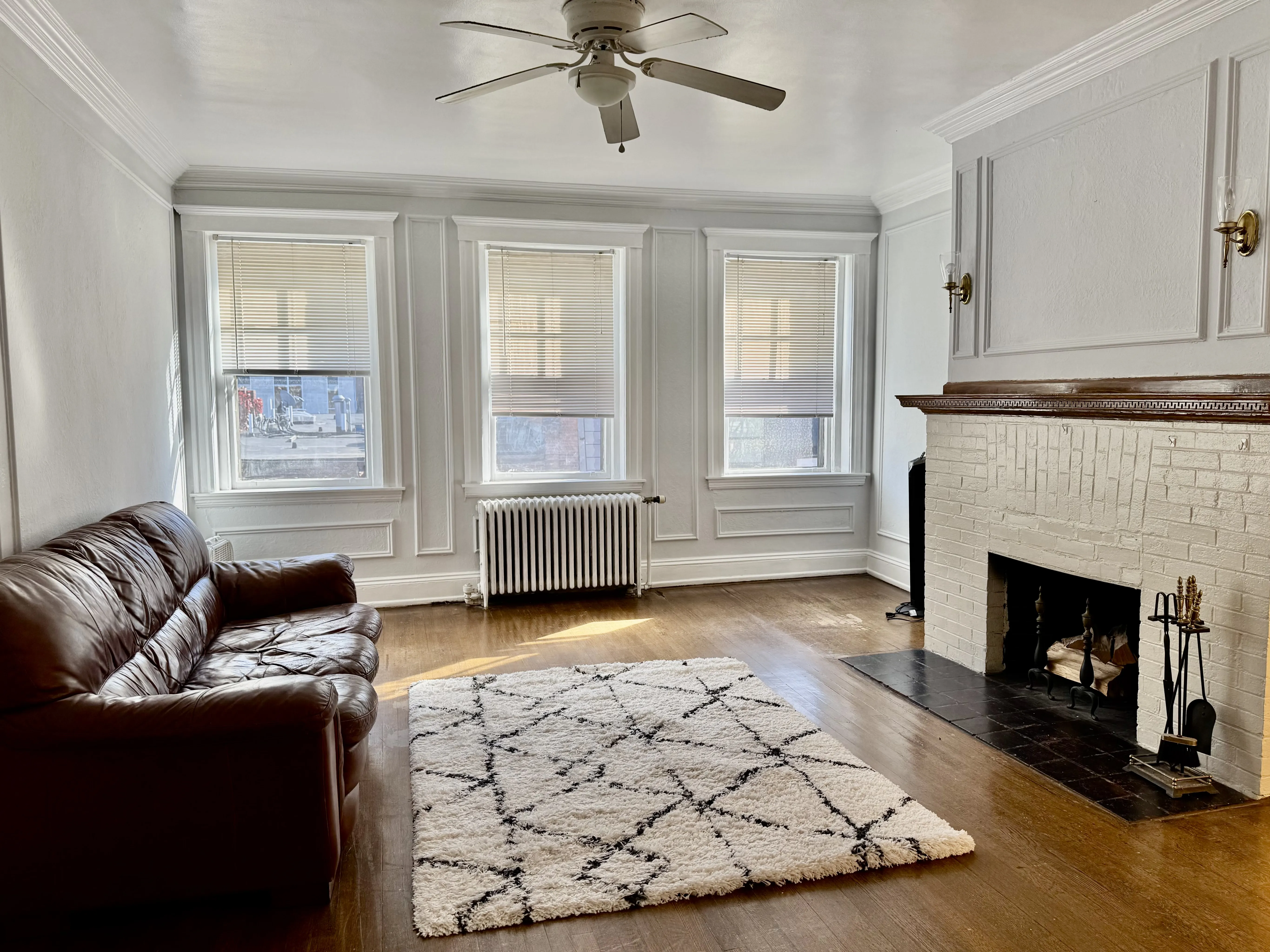 250 Commonwealth Ave, Back Bay