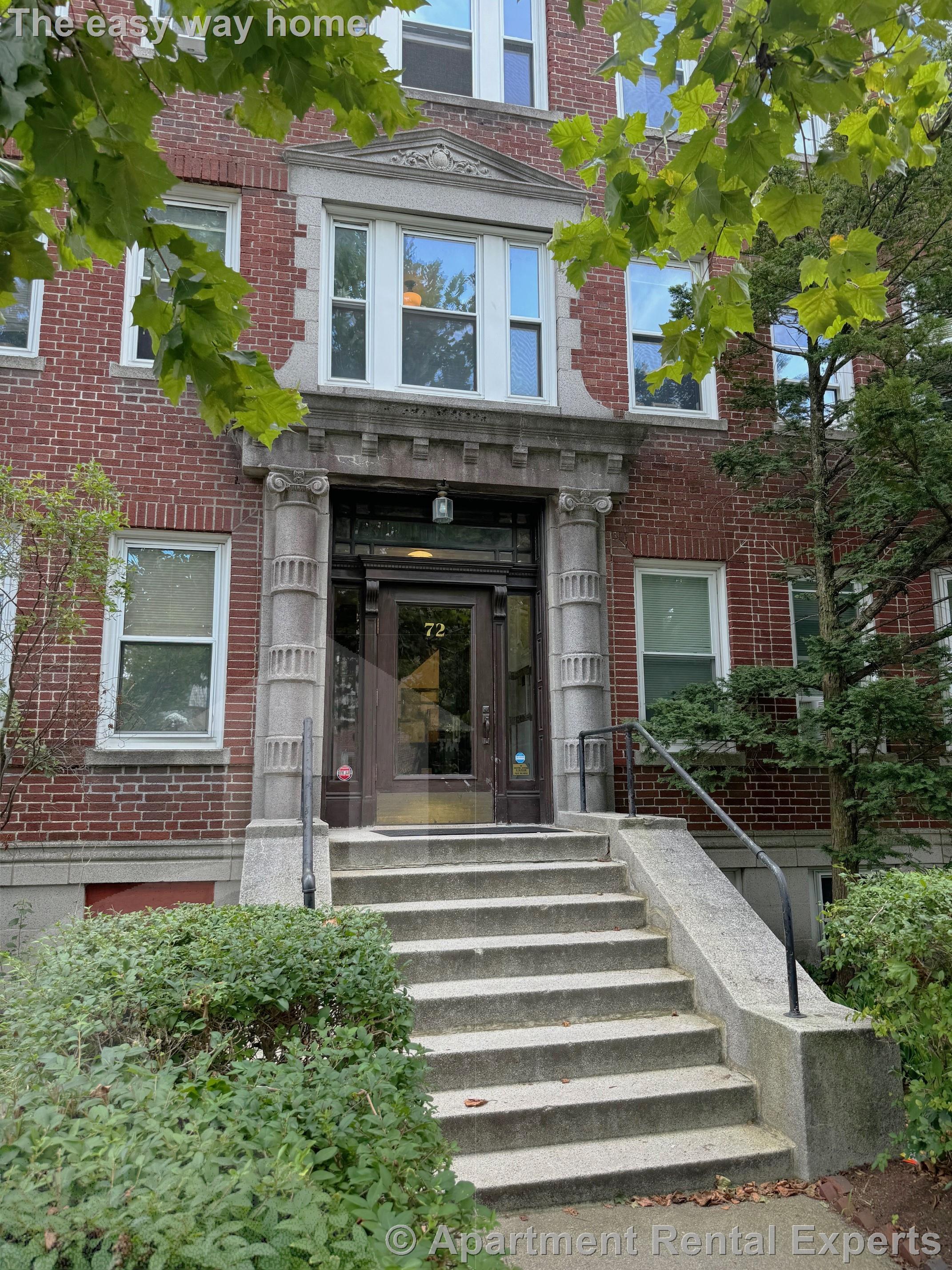 72 Kirkland St, Harvard Square