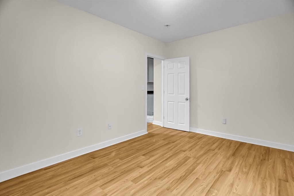 66 Pacific St, Fitchburg