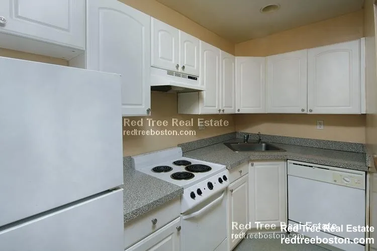 26 Allston St, Allston