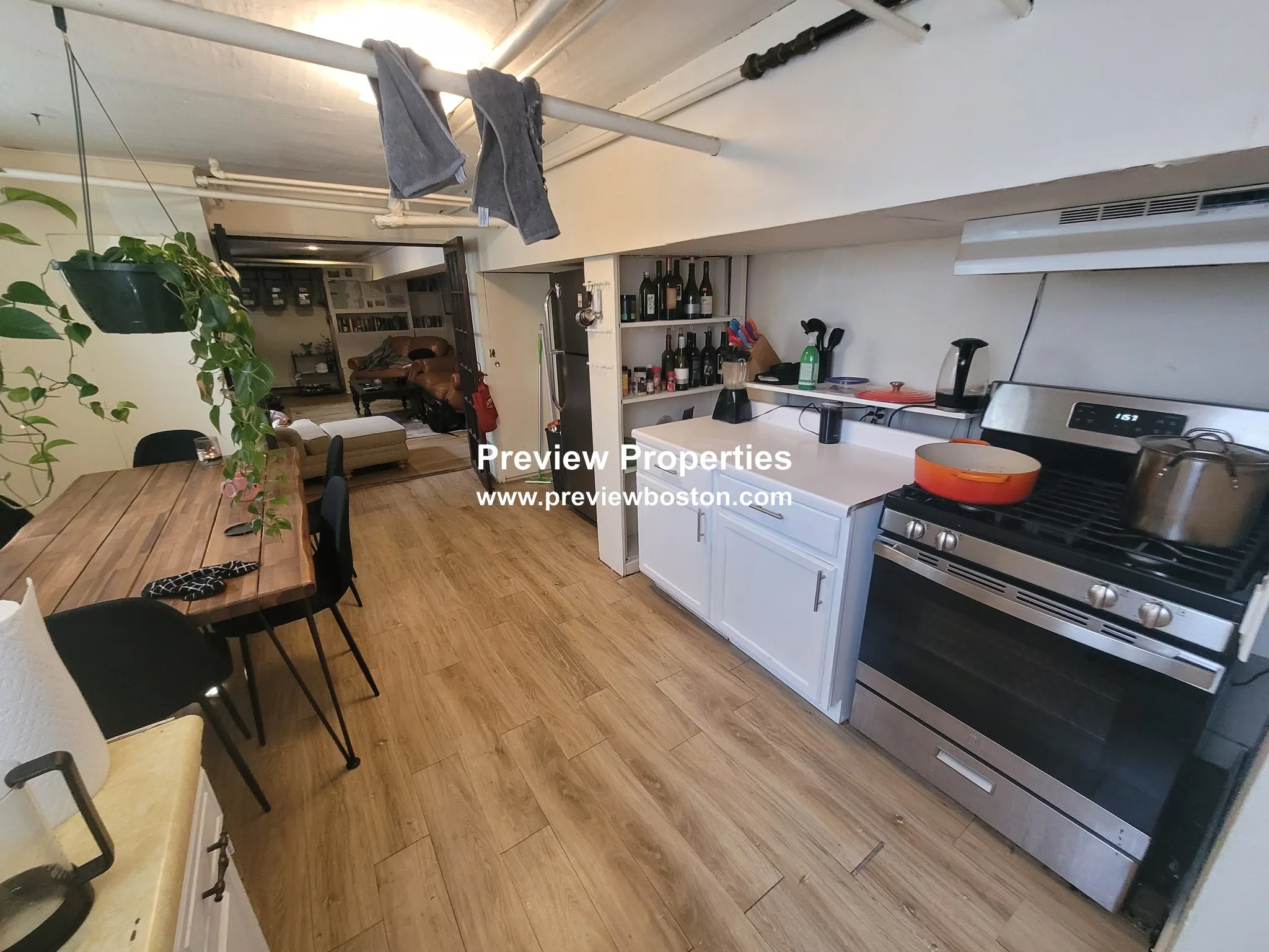 258 Chestnut Hill Ave, Brighton