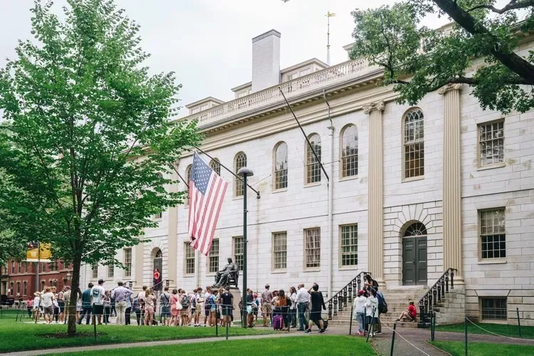 11 Story St, Harvard Square