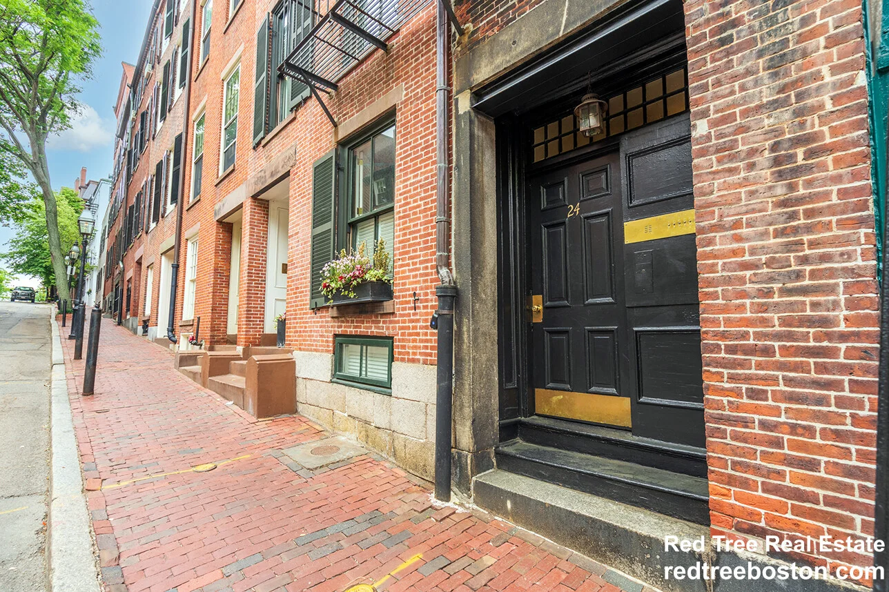 24 Joy St, Beacon Hill